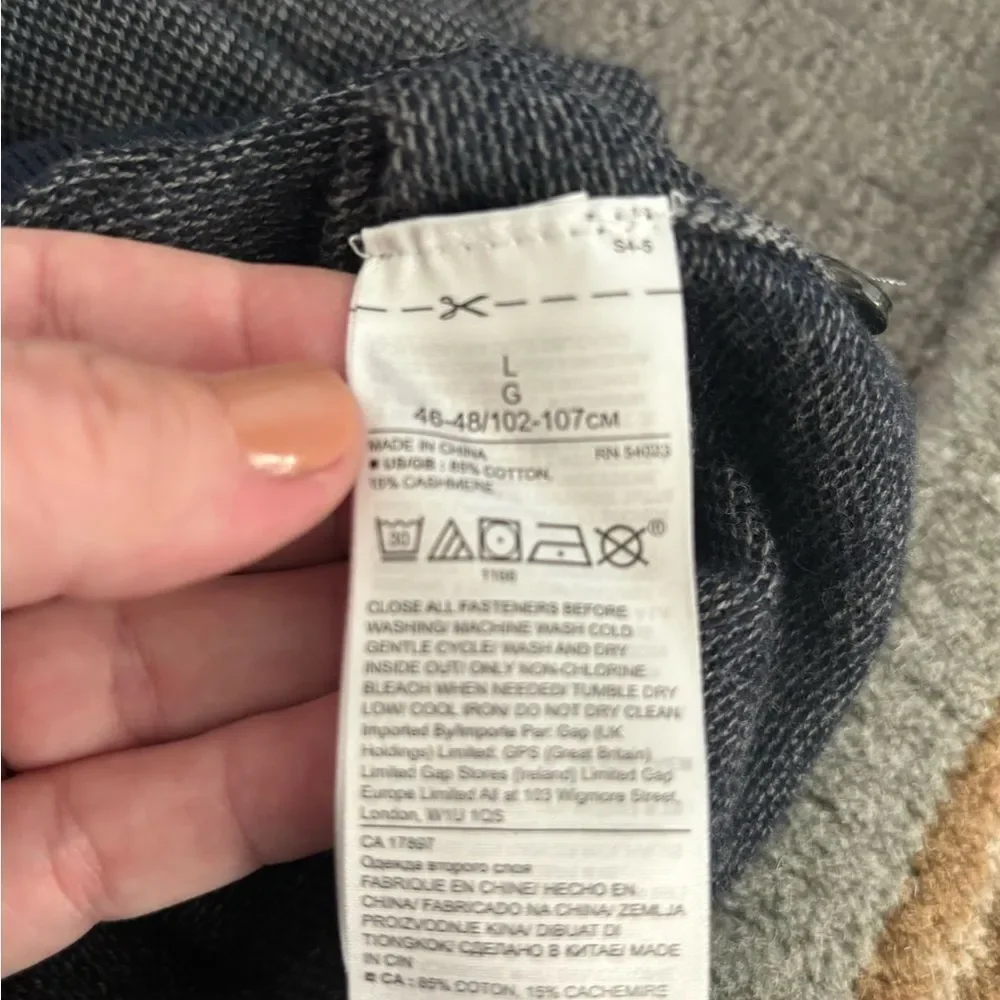 NWOT Banana Republic Cotton Cashmere Navy Sweater